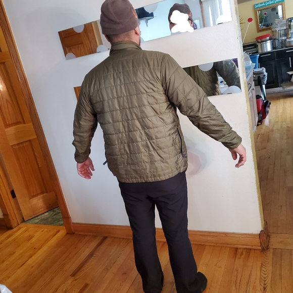 Patagonia Nano Puff Winter jacket - Picture 7 of 9